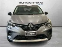 Usado Renault Captur Techno 145 CV (106 kW) 2023 Gris SUV