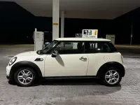 Usata Mini ONE 75 CV (55 kW) 2014 Utilitaria