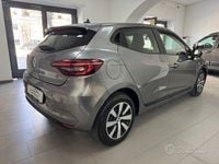 Usata Renault Clio V Equilibre 91 CV (66 kW) 2023 Grigio Berlina