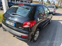 Begagnad Peugeot 206 60 HK (44 kW) 2010 Svart Sedan
