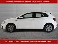 Usata VW Polo R-line 95 CV (69 kW) 2023 Bianco Utilitaria