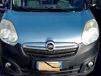 Occasion Opel Combo 105 ch (77 kW) 2016 Bleue Monospace
