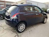Usado Lancia Ypsilon 69 HP (50 kW) 2016 Citadino