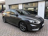 Usata Ford Focus ST-Line 120 CV (88 kW) 2019 Grigio / metallizzato Station wagon
