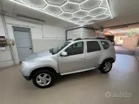 Usata Dacia Duster 105 CV (77 kW) 2012 Grigio SUV