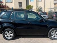 Usata Toyota RAV4 Sol 115 CV (84 kW) 2005 Nero SUV