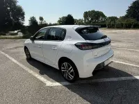 Usata Peugeot 208 Active 101 CV (74 kW) 2023 Bianco Utilitaria