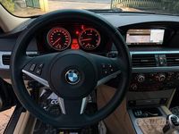 Usata BMW 525 197 CV (144 kW) 2008 Nero Station wagon