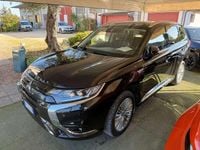 Usata Mitsubishi Outlander P-HEV 135 CV (99 kW) 2020 Nero SUV