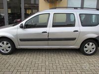 Usata Dacia Logan Lauréate 87 CV (63 kW) 2008 Grigio Berlina