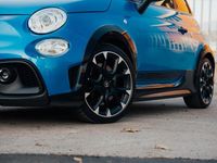Usata Abarth 695 179 CV (131 kW) 2023 Blu/azzurro Utilitaria