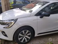 Occasion Renault Clio V 101 ch (74 kW) 2023 Blanc Berline