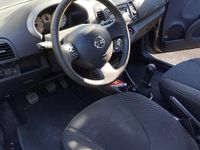 Usado Nissan Micra 86 HP (63 kW) 2008 Cinzento Citadino