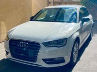 Usata Audi A3 S-Line 110 CV (80 kW) 2015 Bianco Berlina