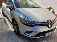 Usata Renault Clio GrandTour 75 CV (55 kW) 2017 Grigio Station wagon