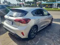 Usata Ford Focus ST-Line 155 CV (114 kW) 2024 Argento Berlina
