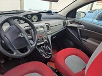 Usata Lancia Ypsilon 60 CV (44 kW) 2005 Nero Utilitaria