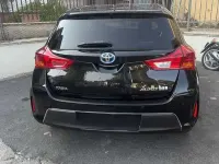 Usata Toyota Auris Hybrid Lounge 99 CV (72 kW) 2014 Berlina
