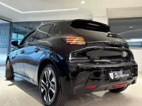 Nuova Peugeot 208 Allure 101 CV (74 kW) 2025 Vari colori Utilitaria