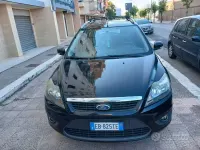 Usata Ford Focus 90 CV (66 kW) 2010 Nero Station wagon