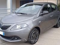 Usata Lancia Ypsilon 69 CV (50 kW) 2024 Gray Utilitaria