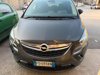 Usata Opel Zafira Tourer 134 CV (98 kW) 2016 Grigio Monovolume