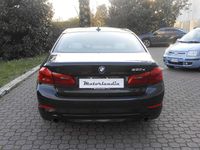 Usata BMW 530e Luxury Line 184 CV (135 kW) 2018 Nero Berlina