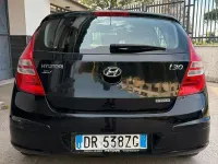 Usata Hyundai i30 90 CV (66 kW) 2008 Nero Berlina
