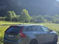 Usata Volvo V60 120 CV (88 kW) 2017 Grigio Station wagon