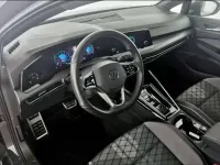 Usata VW Golf VIII R-line 190 CV (139 kW) 2024 Grigio Berlina