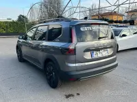 Nuova Dacia Jogger Expression 109 CV (80 kW) 2026 Grigio Monovolume
