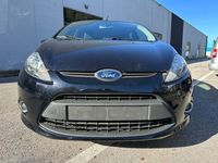 usata Ford Fiesta 1.2 60CV 5 porte Neopatentati ok !