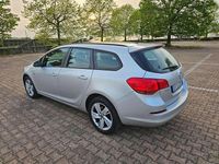 Usata Opel Astra 110 CV (80 kW) 2014 Grigio Station wagon