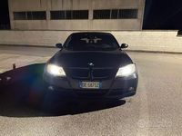 Begagnad BMW 330 245 HK (180 kW) 2006 Svart Sedan