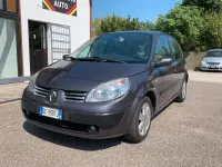 Usata Renault Scenic E-Tech 106 CV (77 kW) 2006 Marrone Monovolume