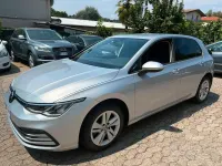 Usata VW Golf VIII Life 116 CV (85 kW) 2022 Grigio Berlina