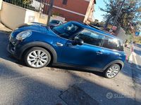 Usata Mini ONE 75 CV (55 kW) 2017 Blu Utilitaria