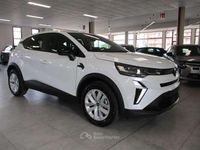 Usata Renault Captur Evolution 91 CV (66 kW) 2024 Bianco nacrè SUV