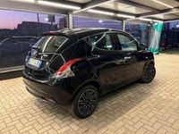 Usata Lancia Ypsilon Gold 69 CV (50 kW) 2022 Nero Utilitaria