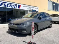 Usata VW Golf VIII Active 116 CV (85 kW) 2022 Grigio delfino Berlina