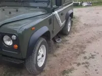 Usata Land Rover Defender 86 CV (63 kW) 1989 Verde SUV