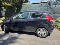 Usata Ford Fiesta 68 CV (50 kW) 2010 Nero Berlina