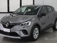 Usata Renault Captur Business 91 CV (66 kW) 2022 Grigio SUV