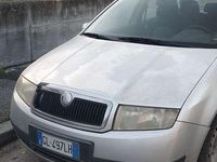 Usata Skoda Fabia 75 CV (55 kW) 2004 Grigio Station wagon