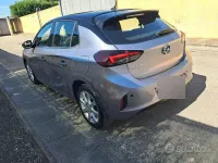 Usata Opel Corsa 101 CV (74 kW) 2023 Grigio Utilitaria