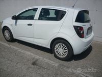 Usata Chevrolet Aveo LS 86 CV (63 kW) 2013 Bianco Berlina