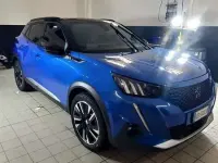 Usata Peugeot e-2008 GT-line 56 kW (77 CV) 2020 Bluazzurro SUV