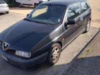 Usata Alfa Romeo 145 Quadrifoglio 155 CV (114 kW) 1998 Nero Utilitaria