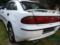 Usata Mazda 323F 144 CV (105 kW) 1997 Bianco Berlina
