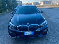 Usata BMW 118 Advantage 150 CV (110 kW) 2020 Nero Utilitaria